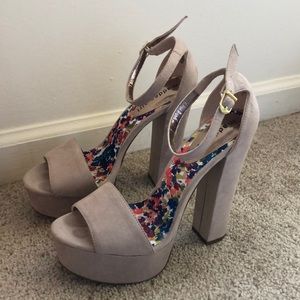 Madden Girl Wallflower Nude Heels!